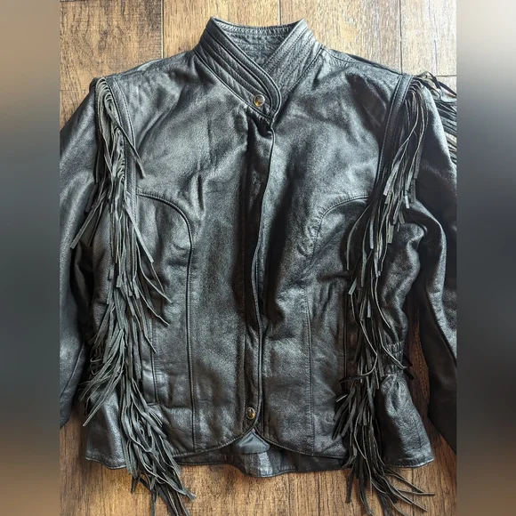 Harley Davidson Women Large MIRAGE Black Leather Fringe Jacket w/ Metal Emblem